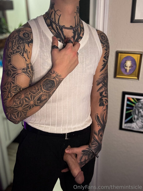 Themintsicle model porn galleries