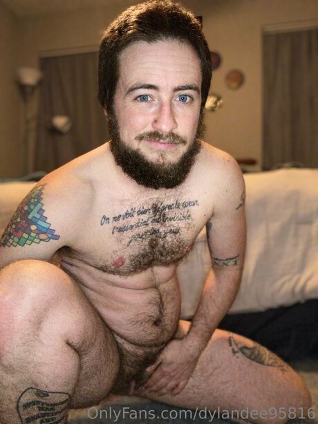 Dylandixon free model pictures