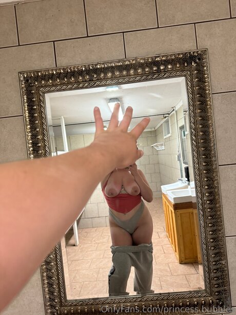 Princess Bubbles star exclusive images