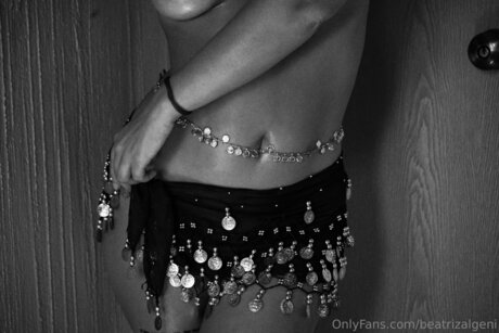 Beatrizalgeni model pornographic images