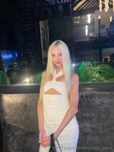 Empress Tiana xxx model image