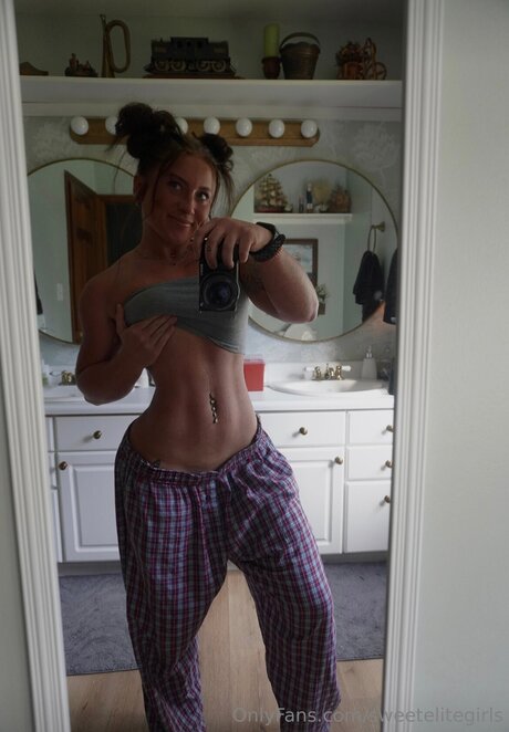 Sweetelitegirls pornstar high quality galleries