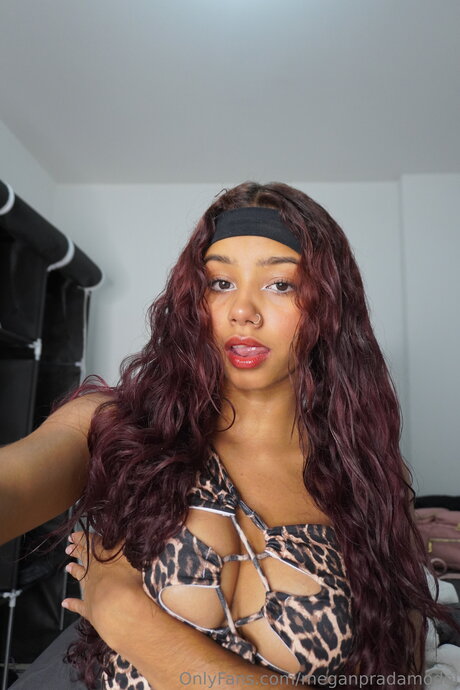 Meganpradamodel nice star image