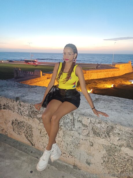 Meganpradamodel star free pictures