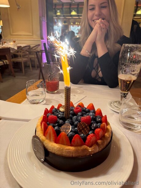 Oliviaballard porn actress images