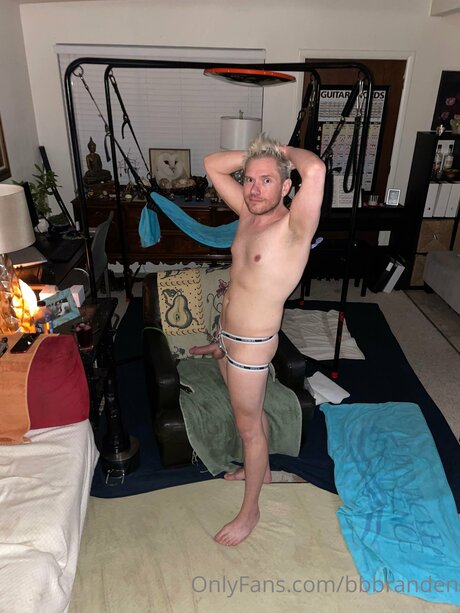 Bbbranden hot model img