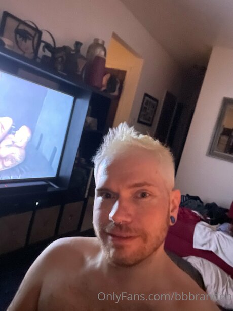 Bbbranden exclusive model image