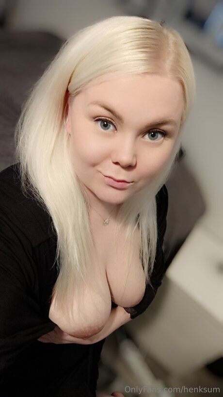 Henksum star perfect picture