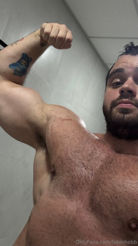 Fabinhobb adult star pic