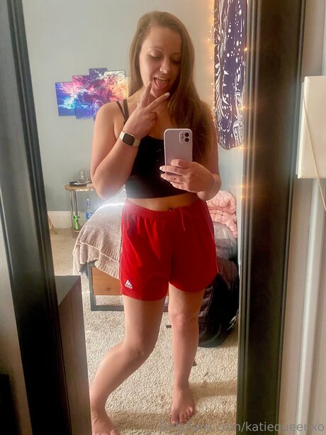 Katiequeenxo exclusive pornstar images