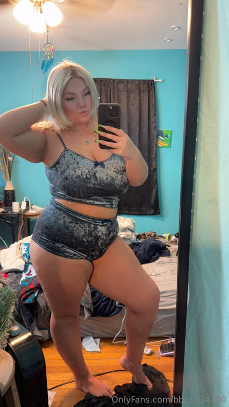 latina solo onlyfans nude gallery