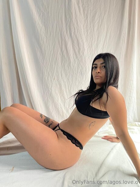 Agos Love O art model photo