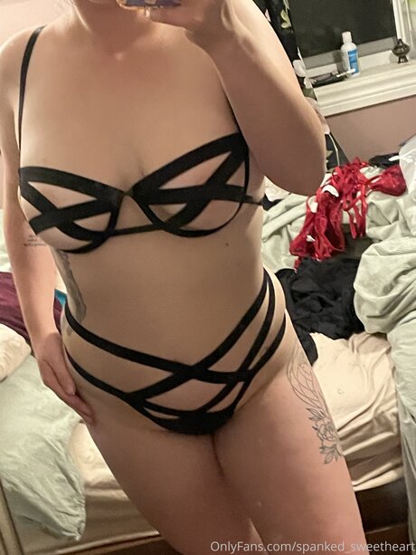 Spanked Sweetheart pornstar hd pictures