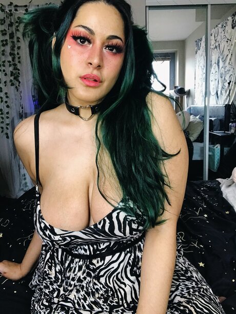 Camdenpeachfree top pornstar pictures