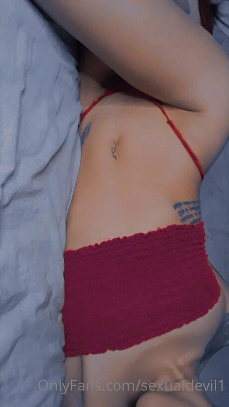 Sexualdevil1 porn model picture