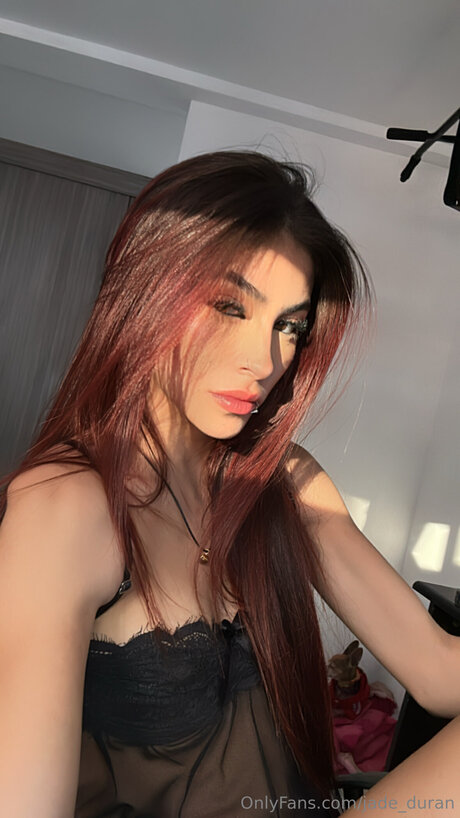 mirror selfie onlyfans free nude pics