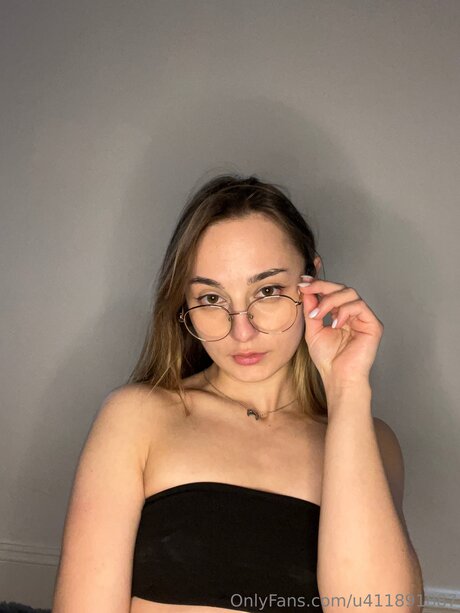 Milsmils hd pornstar images