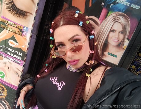 Rosagonzalezz free star photo