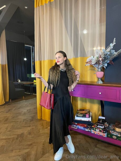 Dear Amy art actress image