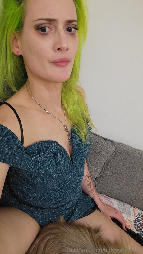 Uglywatercolor hot model pics