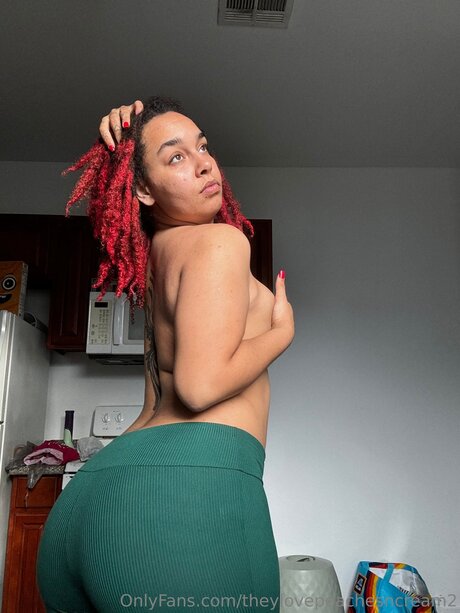 Freepeachesncream exclusive pornstar gallery