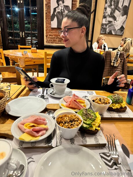 Albagomez hd pornstar picture