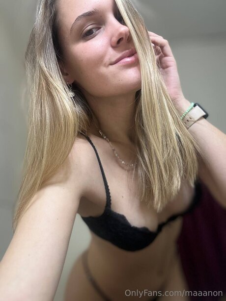 Maaanon star beautiful picture