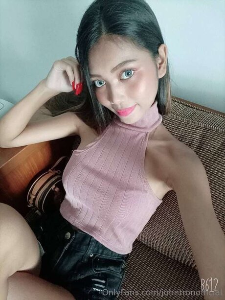 Johntronofficial free model img