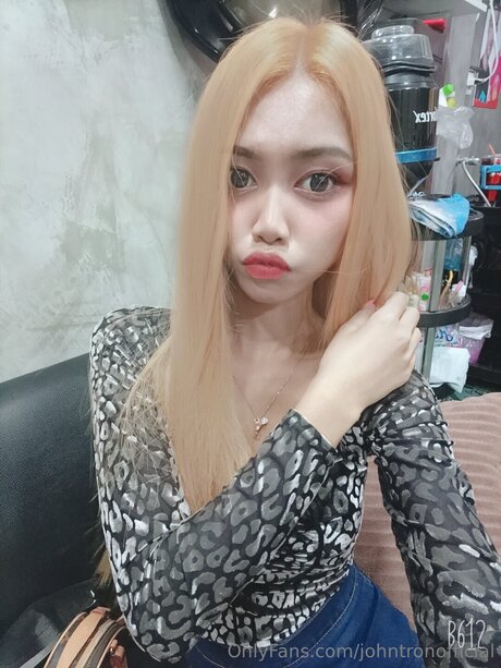 Johntronofficial star naked photo