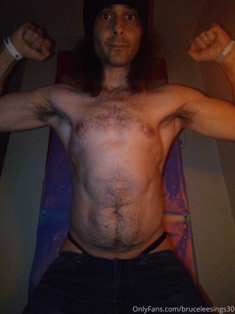 Bruceleesings30 pornographic actress pics