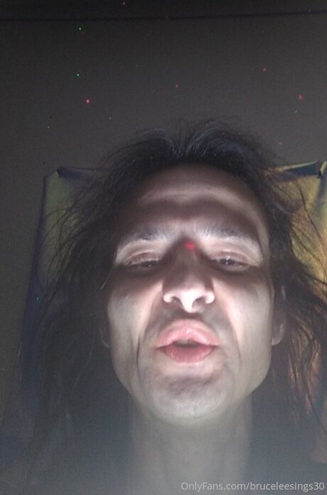 Bruceleesings30 exclusive pornstar archive