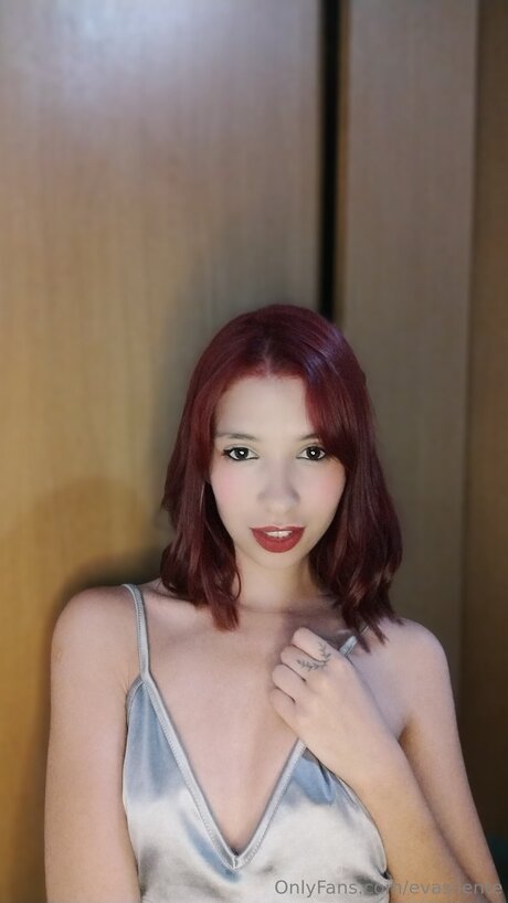 Evasilente model xxx pictures