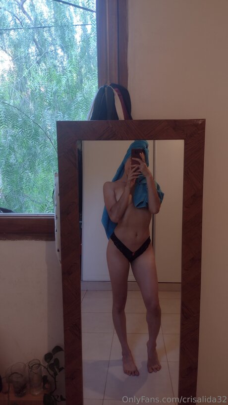 Crisalida32 model nudes pictures