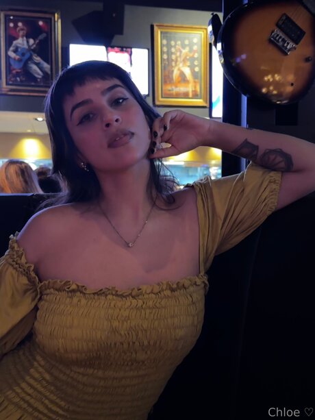 Chloe Magma pretty actress img