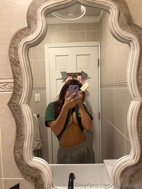 Babylulu4u pornstar top image