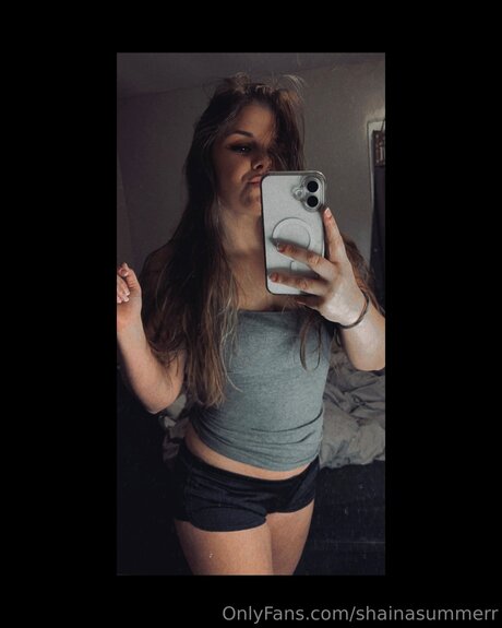 Shainasummerr nice model photo