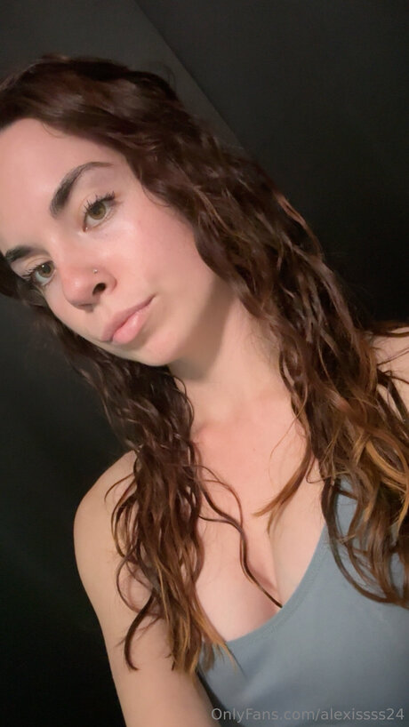 Alexissss24 perfect model archive