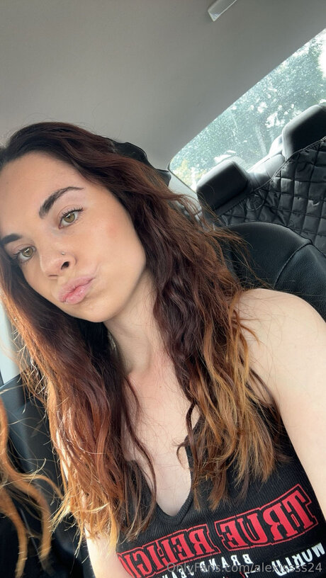 Alexissss24 star sexy img