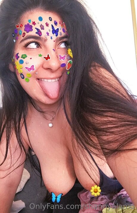 Shannyalamo pretty star pics