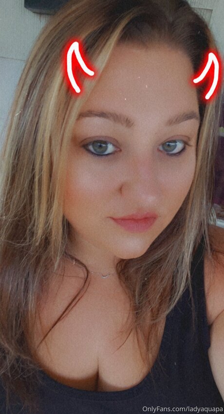 Ladyaquapa sexy pornstar pic