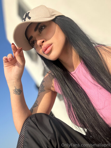 Smallapril model erotic photo