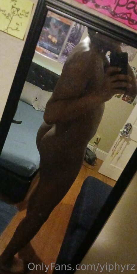 boobs selfie onlyfans top photo