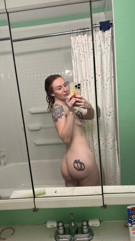 Gingersnaxxxx pretty model pictures