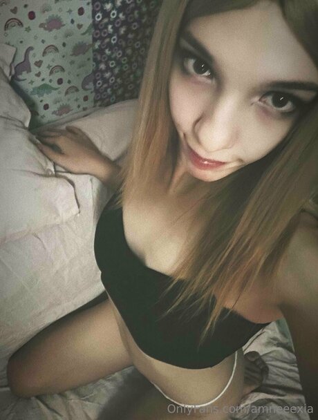 Sharonbugatti naked actress pictures