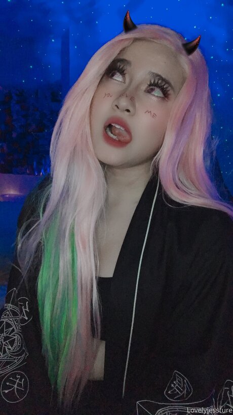 Luvlyjessxx nude pornstar picture