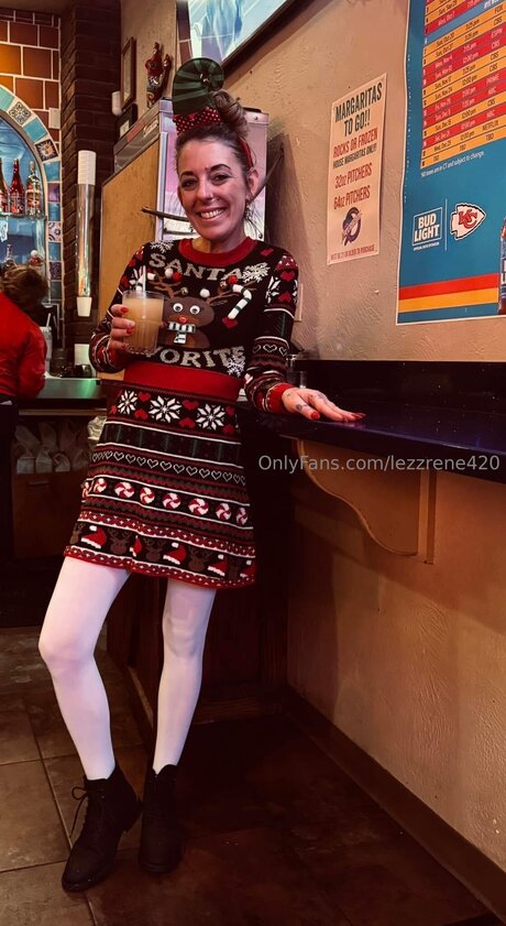 Lezzrene420 sexy star pics