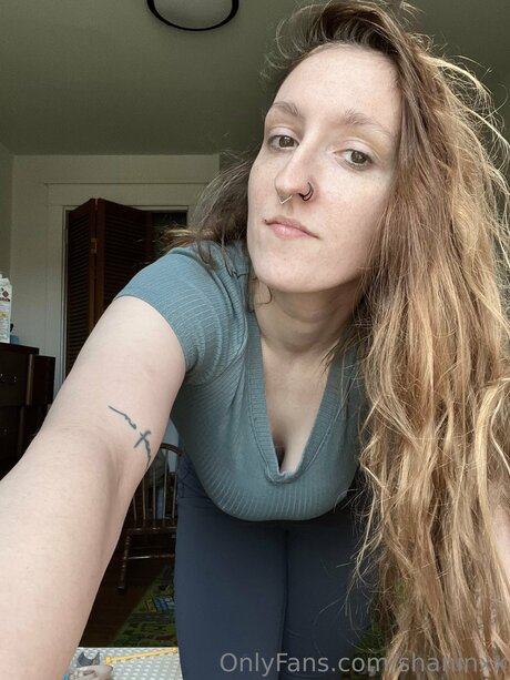 Shaninxx pornstar naked pics