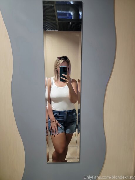 onlyfans creampie beautiful xxx photo