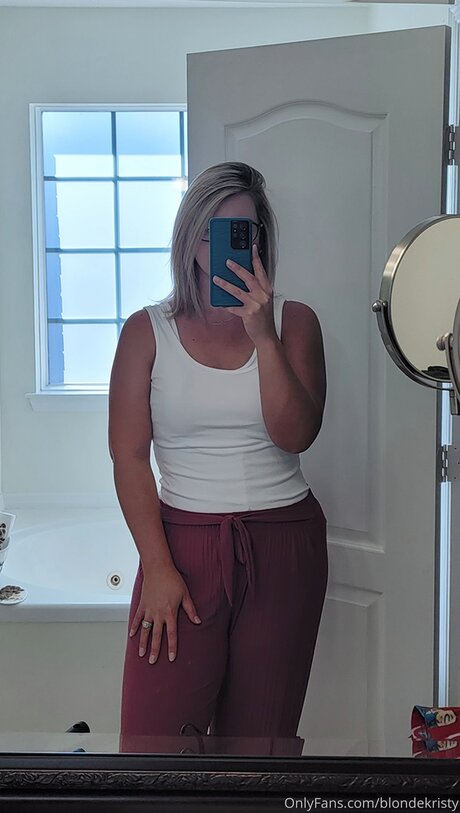 Blondekristy model sex pics