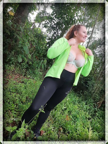 hooters onlyfans hot nude img